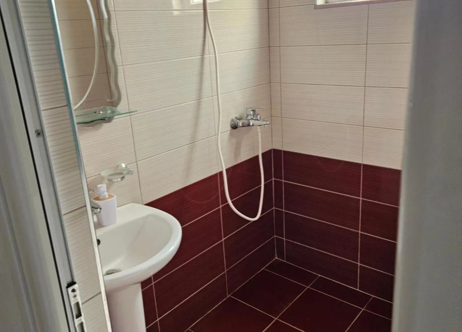 Ylli Mance Apartments Ksamil