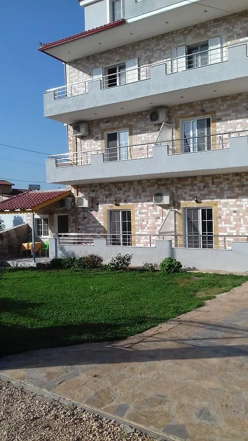 Ylli Mance Apartments Ksamil