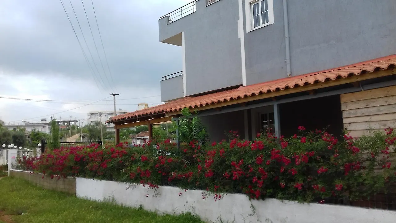 Ylli Mance Apartments Ksamil
