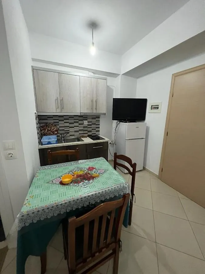 Ylli Mance Apartments Ksamil 0*,  Albania