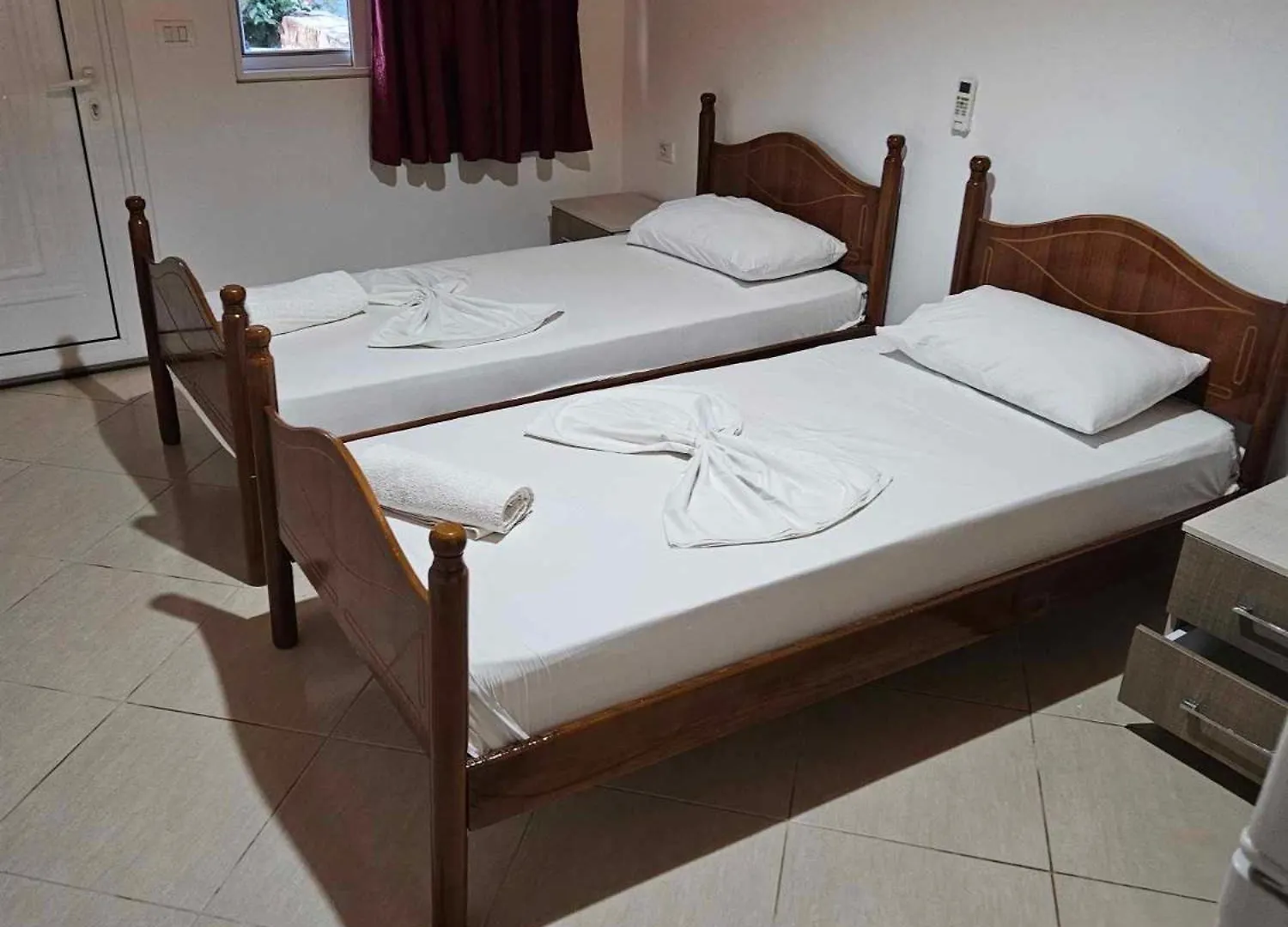 Ylli Mance Apartments Ksamil