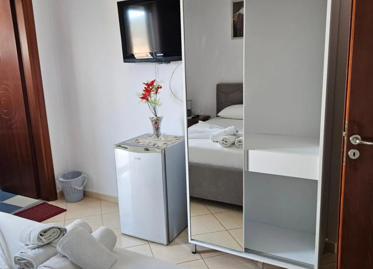 Ylli Mance Apartments Ksamil Albania